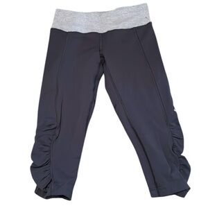 lululemon athletica Charcoal Gray Capri Leggings Stripe Waistband Excellent Cond